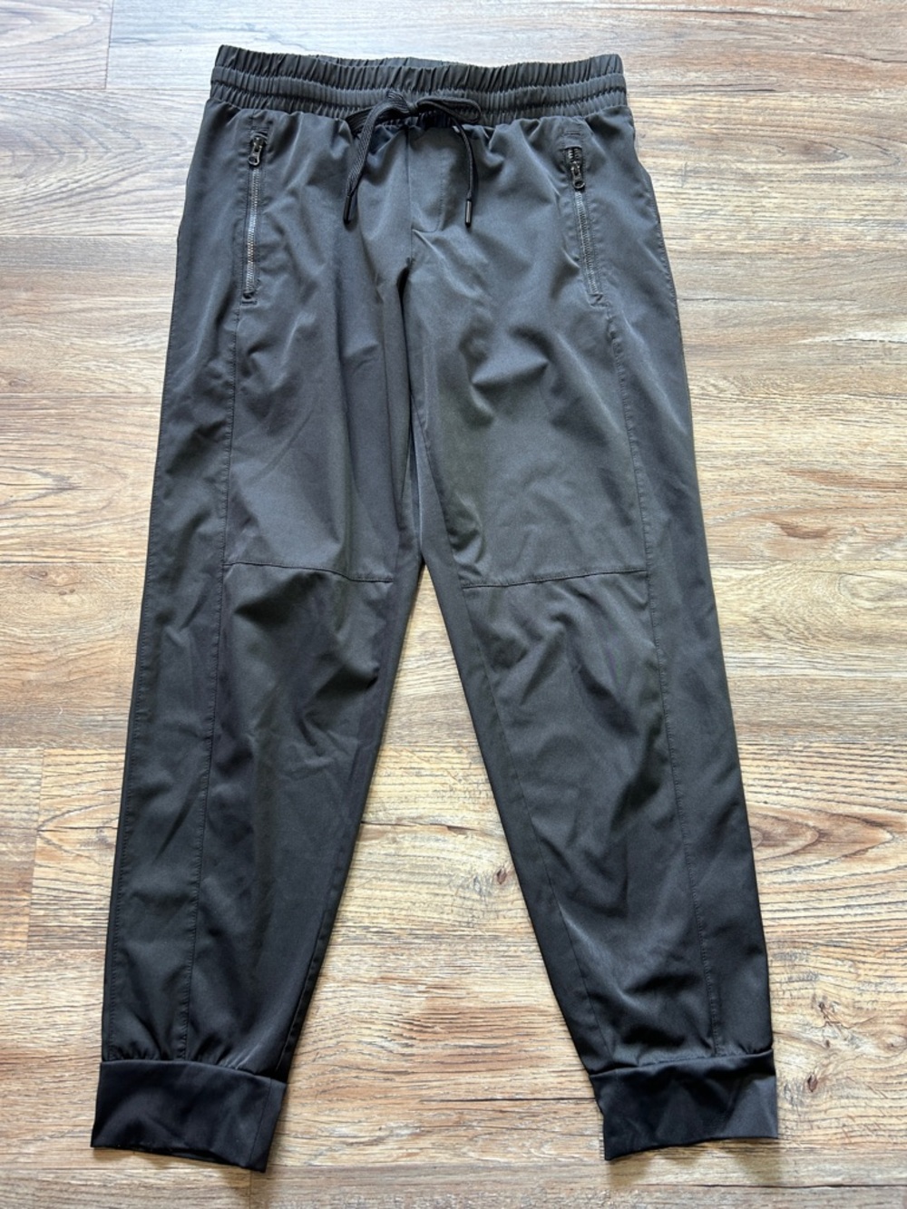 Tilley Trek Jogger Pants - Drawstring Elastic Waist, Black (size small)